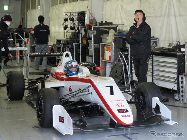 HFDP(Honda Formula Dream Project)レーシング、#7 阪口晴南のマシンは戸田エンジン搭載。