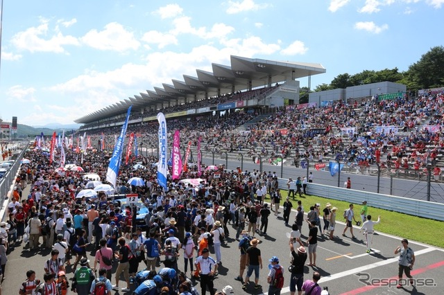 SUPER GT 富士GT500kmレース