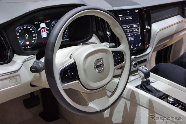 ボルボ XC60 新型(ジュネーブモーターショー2017)
