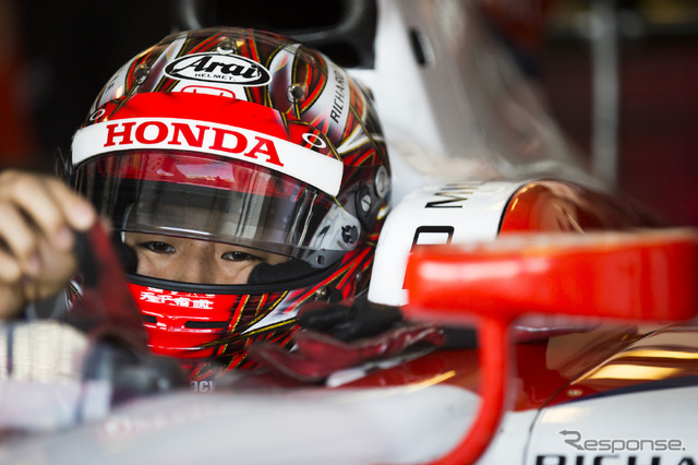 今季「FIA F2」を戦う松下信治(昨年11月のGP2テスト時)。