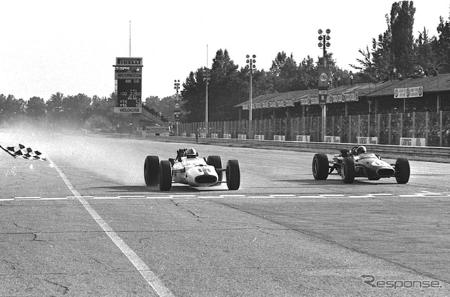 サーティース氏は1967年のF1イタリアGPで優勝（当時ホンダ）。