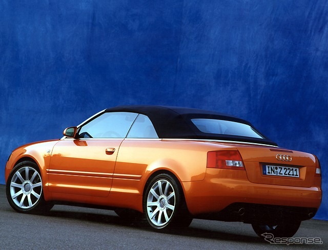 【フランクフルトショー2001出品車】『A4カブリオレ』---1000分の1秒の安全
