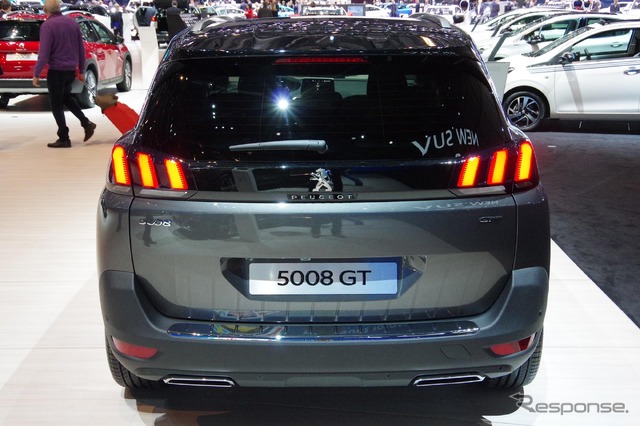 プジョー 5008 GT(ジュネーブモーターショー2017)