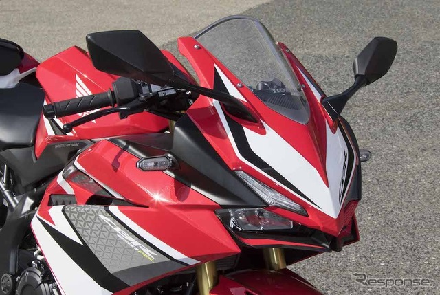 国内導入間近か!?　新型Honda CBR250RR。