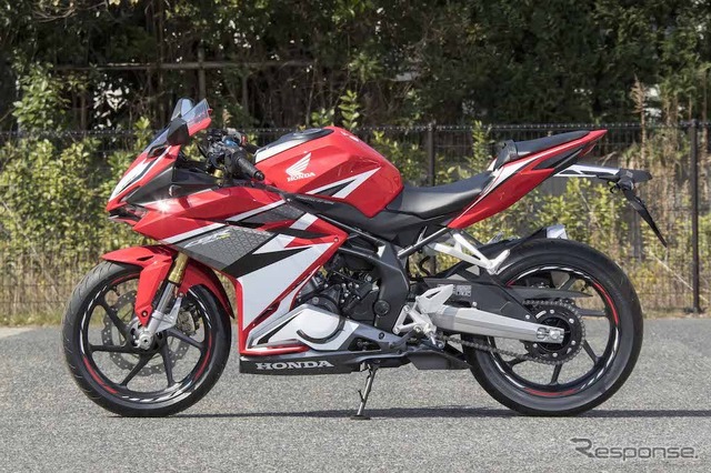 国内導入間近か!?　新型Honda CBR250RR。