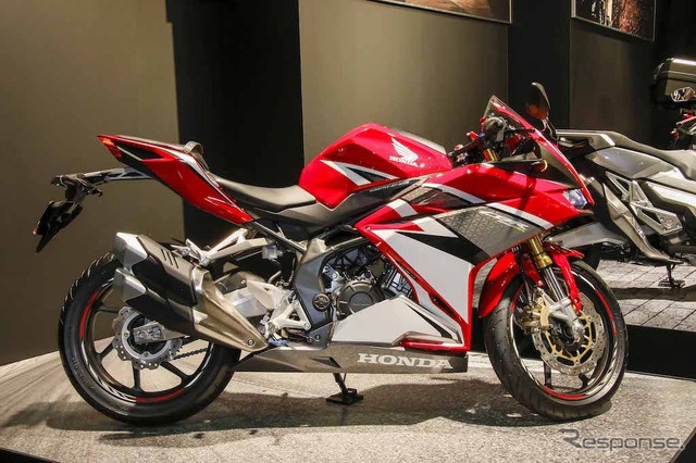 国内導入間近か!? 新型Honda CBR250RR。