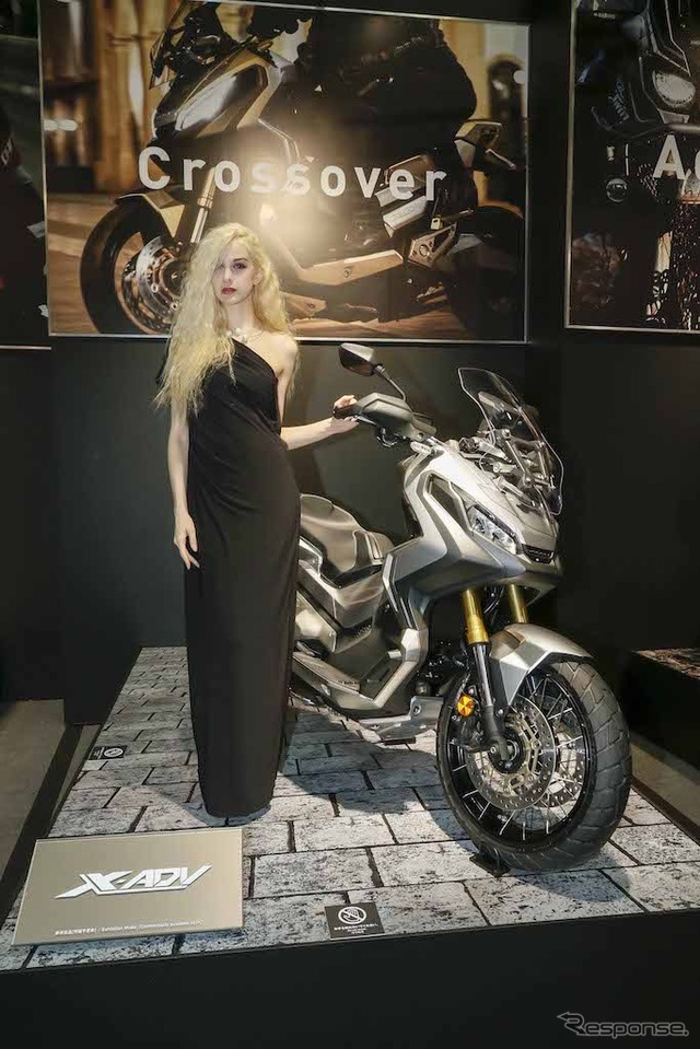 大阪モーターサイクルショーに展示されたHonda X-ADV。