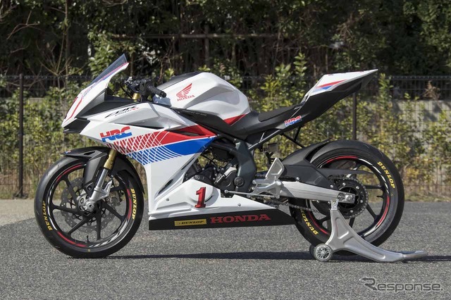 CBR250RRレースベース車