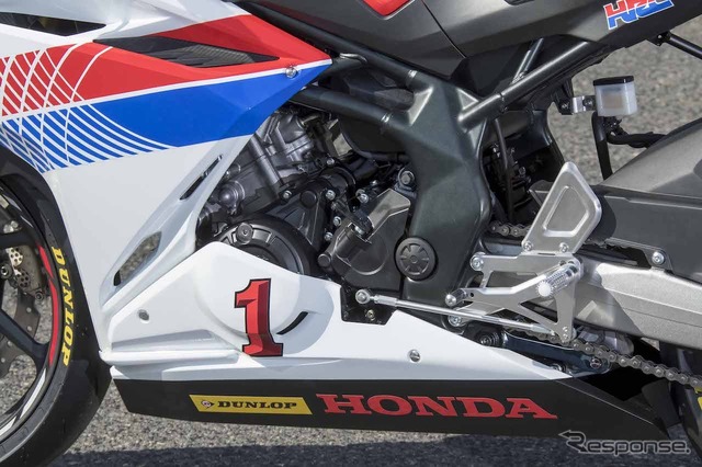 CBR250RRレースベース車