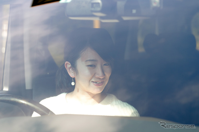藤島知子が楽しんだ!carrozzeriaサイバーナビのエンタメ性能