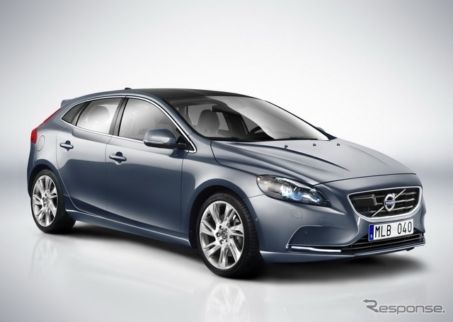 ボルボ V40（2015年）