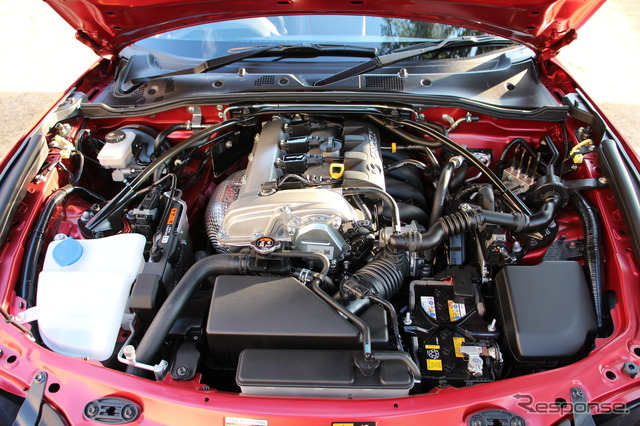 マツダ ロードスター RF RS(6MT)
