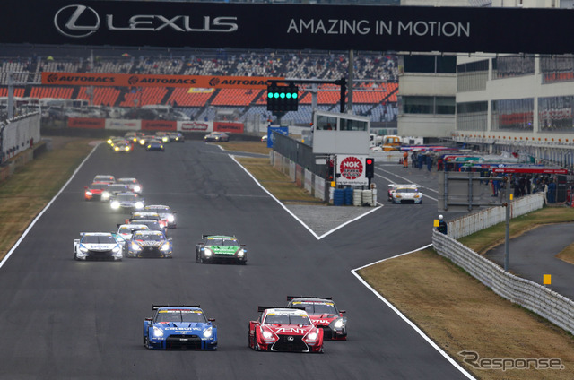 オートポリスで開催された 2015年SUPER GT 第7戦