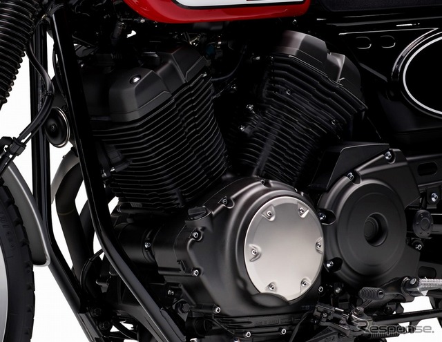 ヤマハ SCR950 ABS
