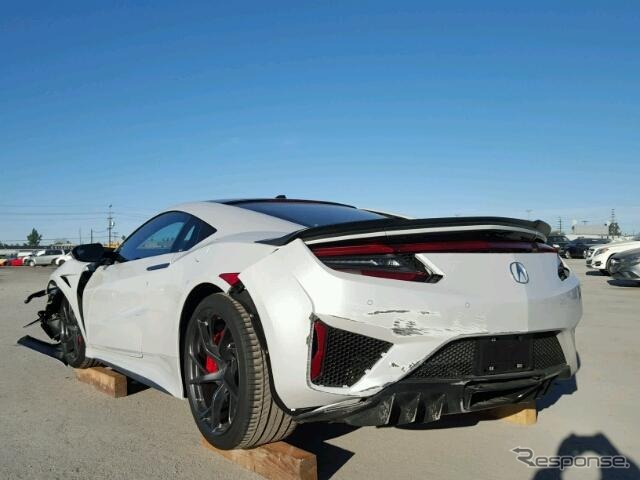オークションに出品中のホンダ NSX 新型の事故車
