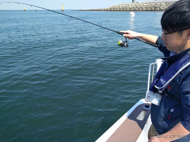 海ほたるの周りは魚が回遊している場所だという。