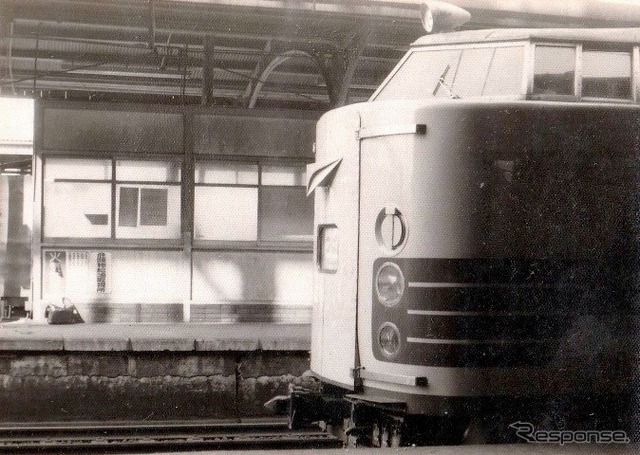 1975年2~3月(山陽新幹線博多開業前)、岡山駅、下り「つばめ」