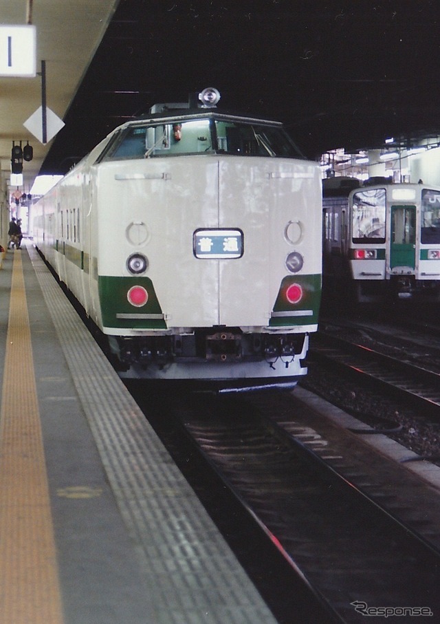 1992年5月3日、仙台駅?、715系