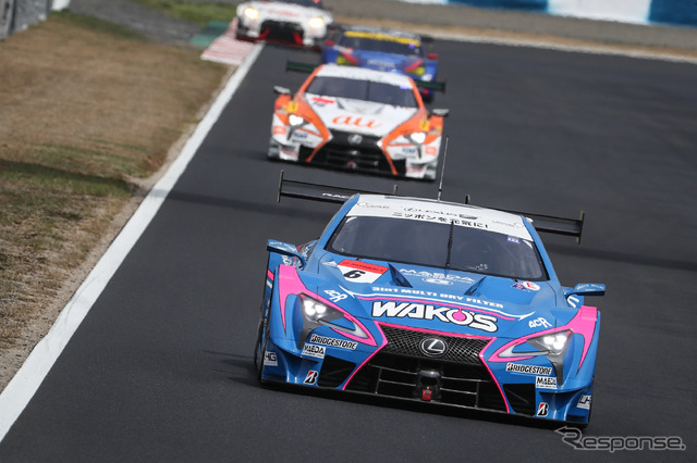 GT500クラス予選2位の#6 LC500。