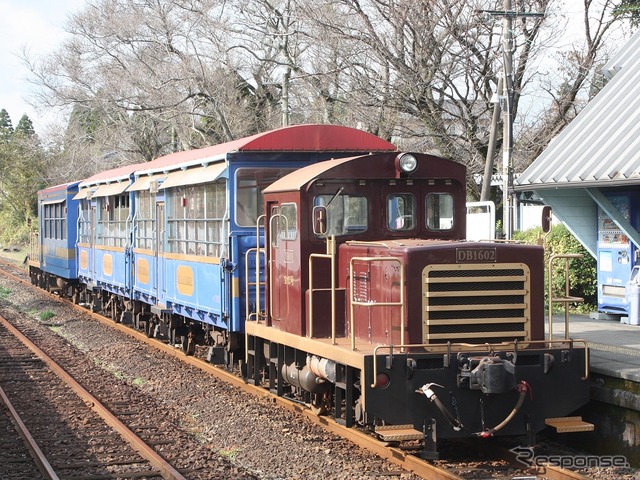 熊本地震の影響を受けた南阿蘇鉄道は中松～高森間のみ再開。立野～中松間は再開のめどが立ってない。