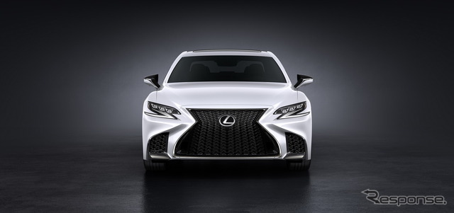 新型レクサスLS500 F SPORT
