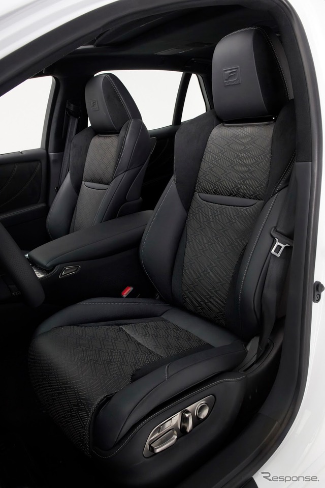 新型レクサスLS500 F SPORT