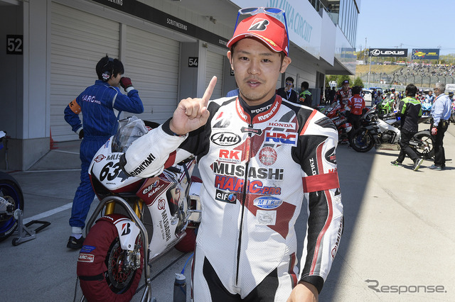 全日本ロードレース選手権第2戦鈴鹿JSB1000を制した高橋巧。