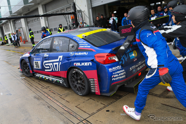 ニュル24時間レース本番に向けてのクオリファイングレースに出走した「SUBARU WRX STI」。