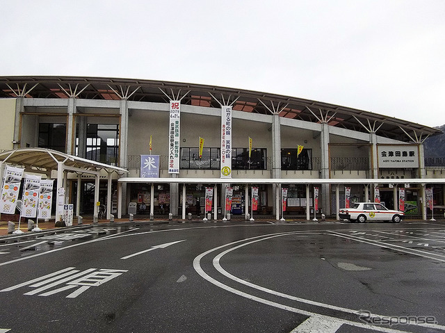 リバティ会津の終着駅、会津田島駅
