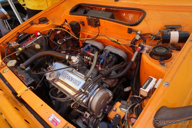『チーム若武』のシビック1200RS(モーターファンフェスタ)