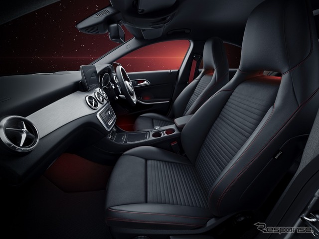 メルセデスベンツ CLA 180 スター・ウォーズ エディション(ナイトブラック)