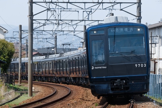 相鉄は9000系リニューアル車（写真）を引き続き導入。神奈川東部方面線の開業に向けた新型車両も本年度から導入する。