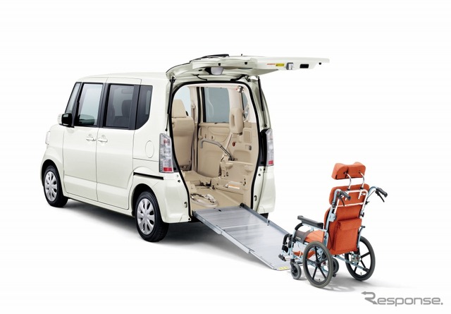 ホンダ N-BOX＋ 車いす仕様車