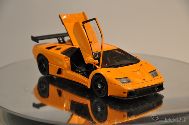 1/24 LAMBORGHINI DIABLO GTR