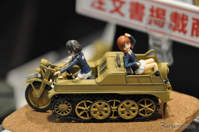 1/35 ガールズ＆パンツァー 劇場版 みほと優花里のケッテンクラート 大洗女子学園仕様です!