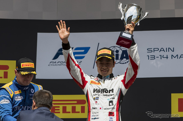 松下信治がFIA-F2で今季初優勝。