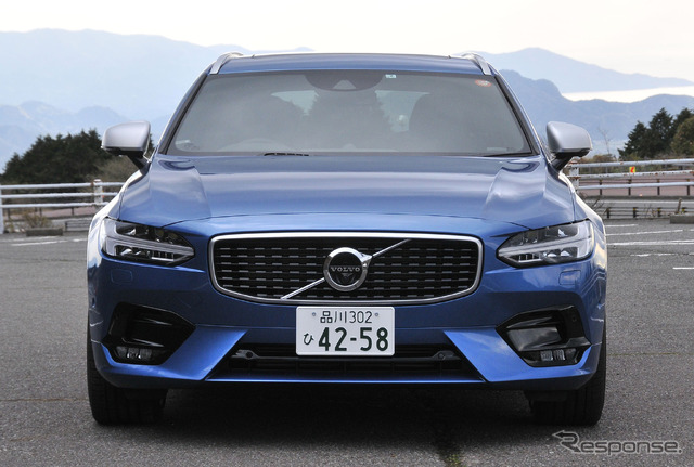 ボルボ V90 R-デザイン