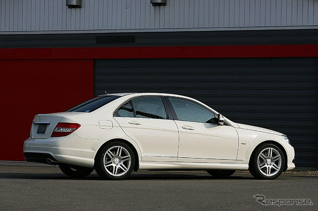 【メルセデスベンツ Cクラス 新型発表】スポーティなC300アバンギャルドS