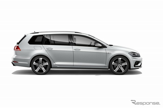 VW ゴルフR ヴァリアント(ホワイトシルバーメタリック)