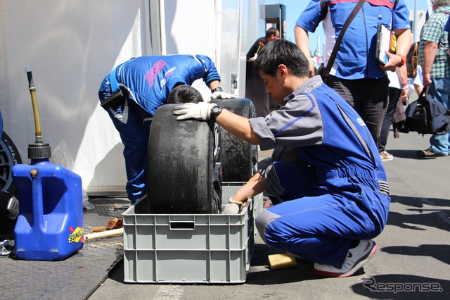 【ニュル24時間2017】スバルのメカニックは販売店の星! レース支え3連覇目指す