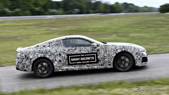 BMW M8の開発プロトタイプ車