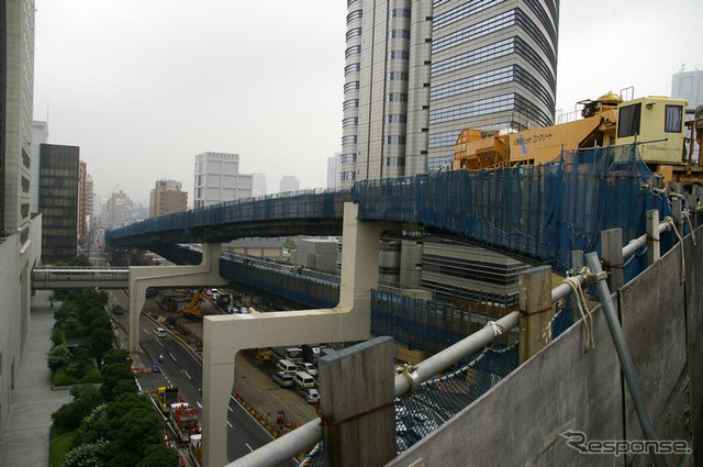 首都高 西新宿ジャンクション…スペースを最大限に活用