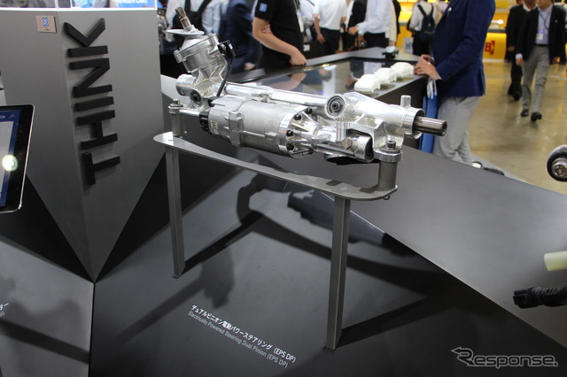 ZF デュアルピニオン電動パワーステアリング(EPS DP)