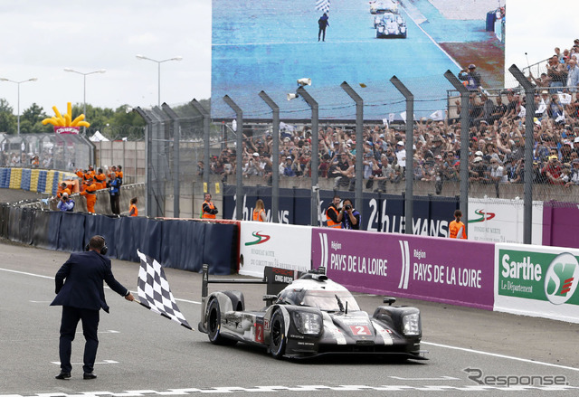 昨年のルマン24時間レースを制した#2 ポルシェ919ハイブリッド。