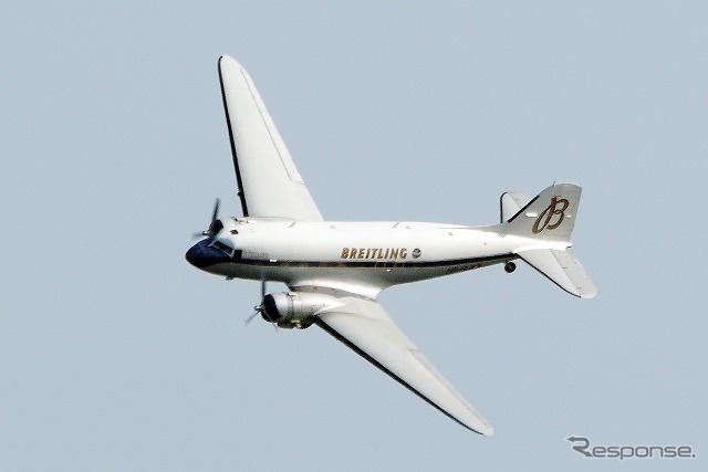 ダグラス「DC-3」（6月3日、レッドブル・エアレース千葉）