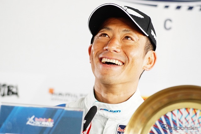 今シーズンは前大会のサンディエゴに続いて2回目、自身としては3度目の優勝を果たした室屋義秀選手。