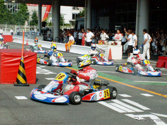 【夏休み】SUPER GTドライバーが集結！