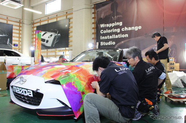 【MX-5カップジャパン 第3戦】レスポンス号、ド派手に大変身!ラッピング施工現場に密着…YMG1