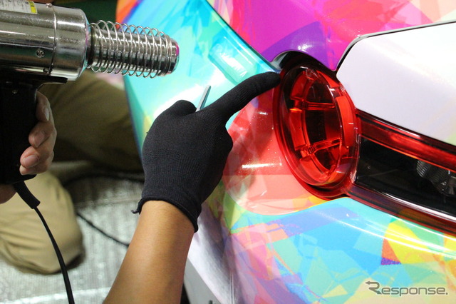 【MX-5カップジャパン 第3戦】レスポンス号、ド派手に大変身!ラッピング施工現場に密着…YMG1