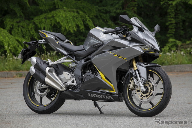 発売後瞬く間に大ヒットとなったHonda CBR250RR。